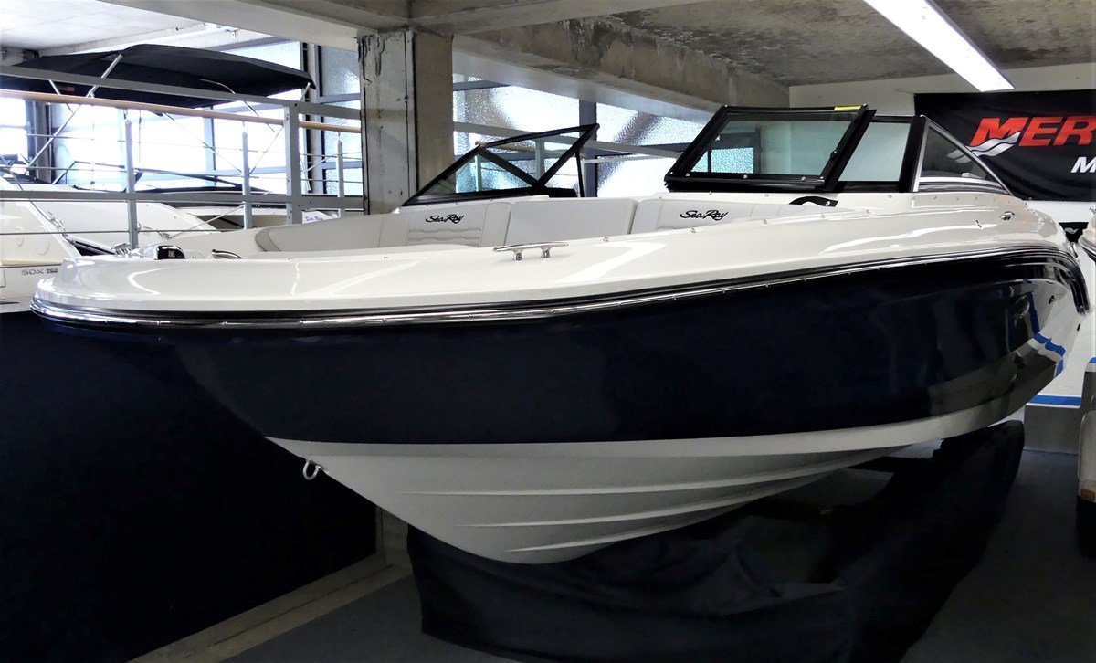 Sea Ray 210 SPXE Komplettangebot mit Trailer — Koblenz-Metternich